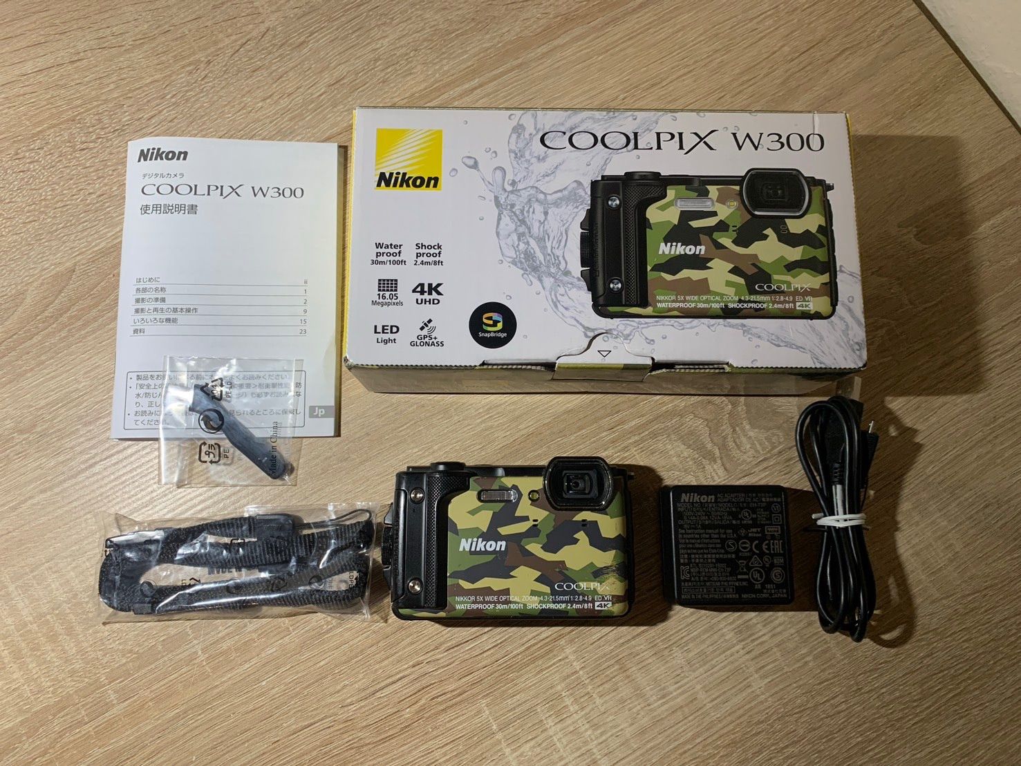 0594 Nikon COOLPIX W300 カモフラージュ デジカメ 【コ】
