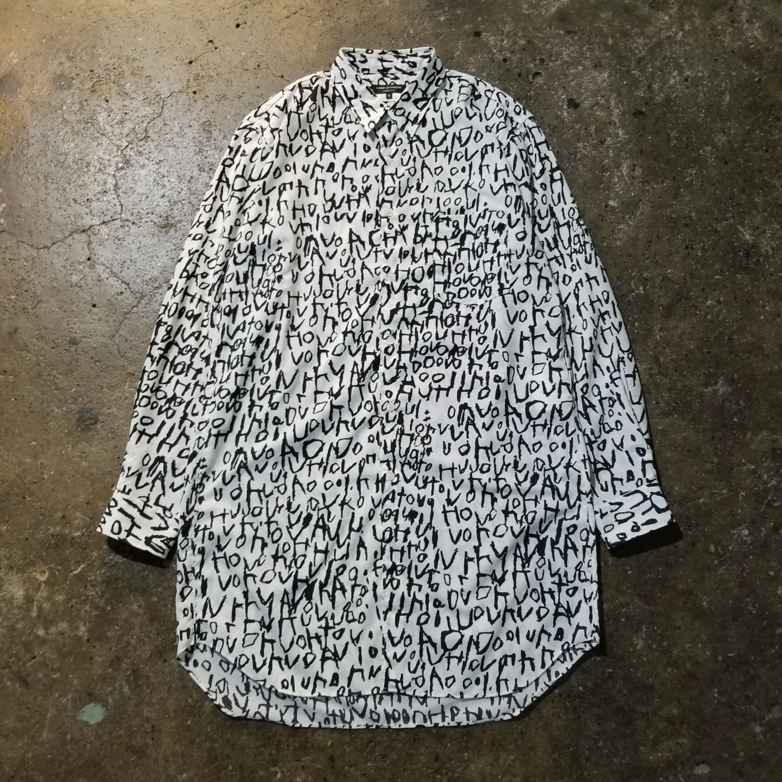 COMME des GARCONS HOMME PLUS 23aw 英字総柄 ロングシャツ M