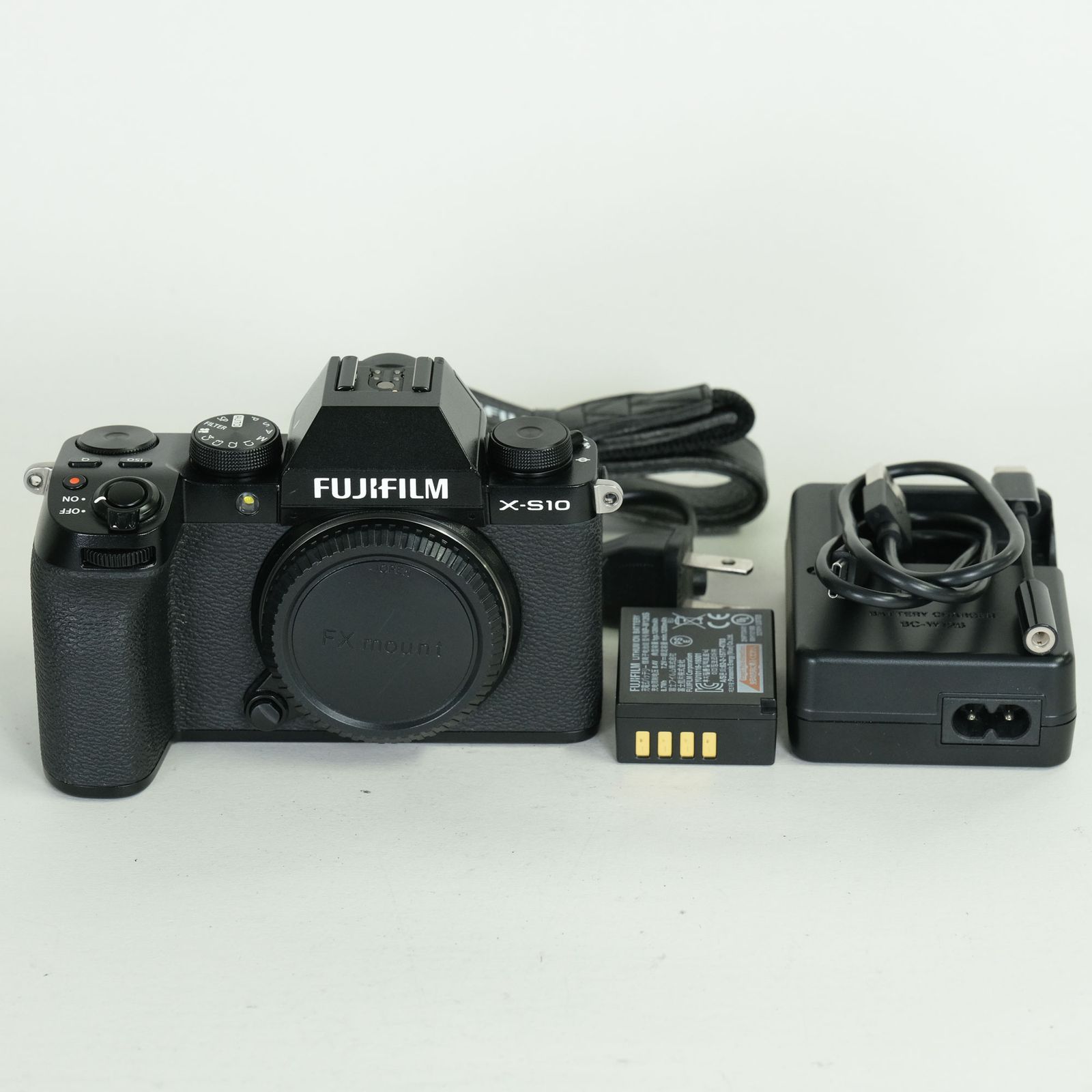 美品 | シャッター数510回] FUJIFILM X-S10 [ボディ] | FUJIFILM X 