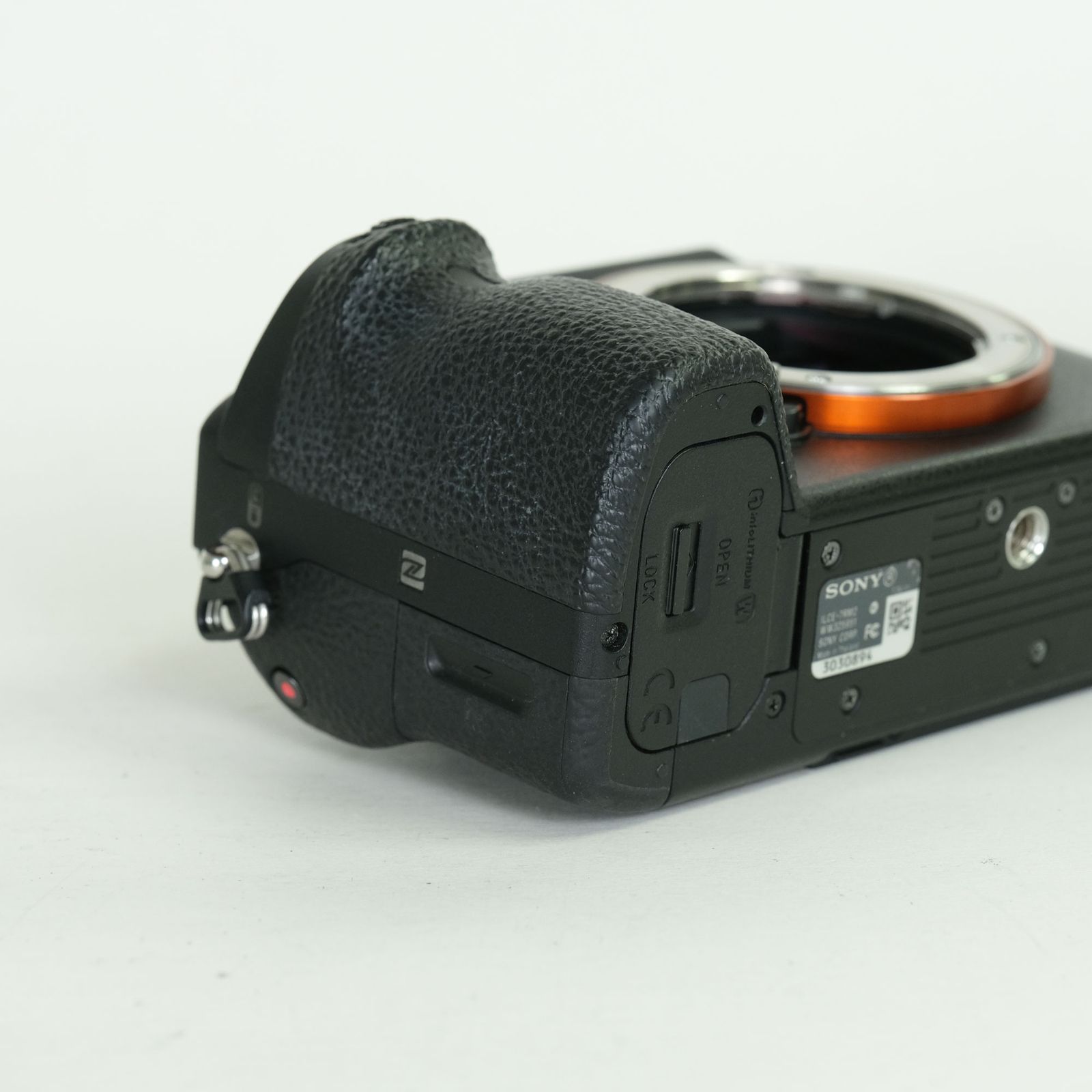 良品 | シャッター数24,896回] SONY α7R II（ILCE-7RM2） | SONY E