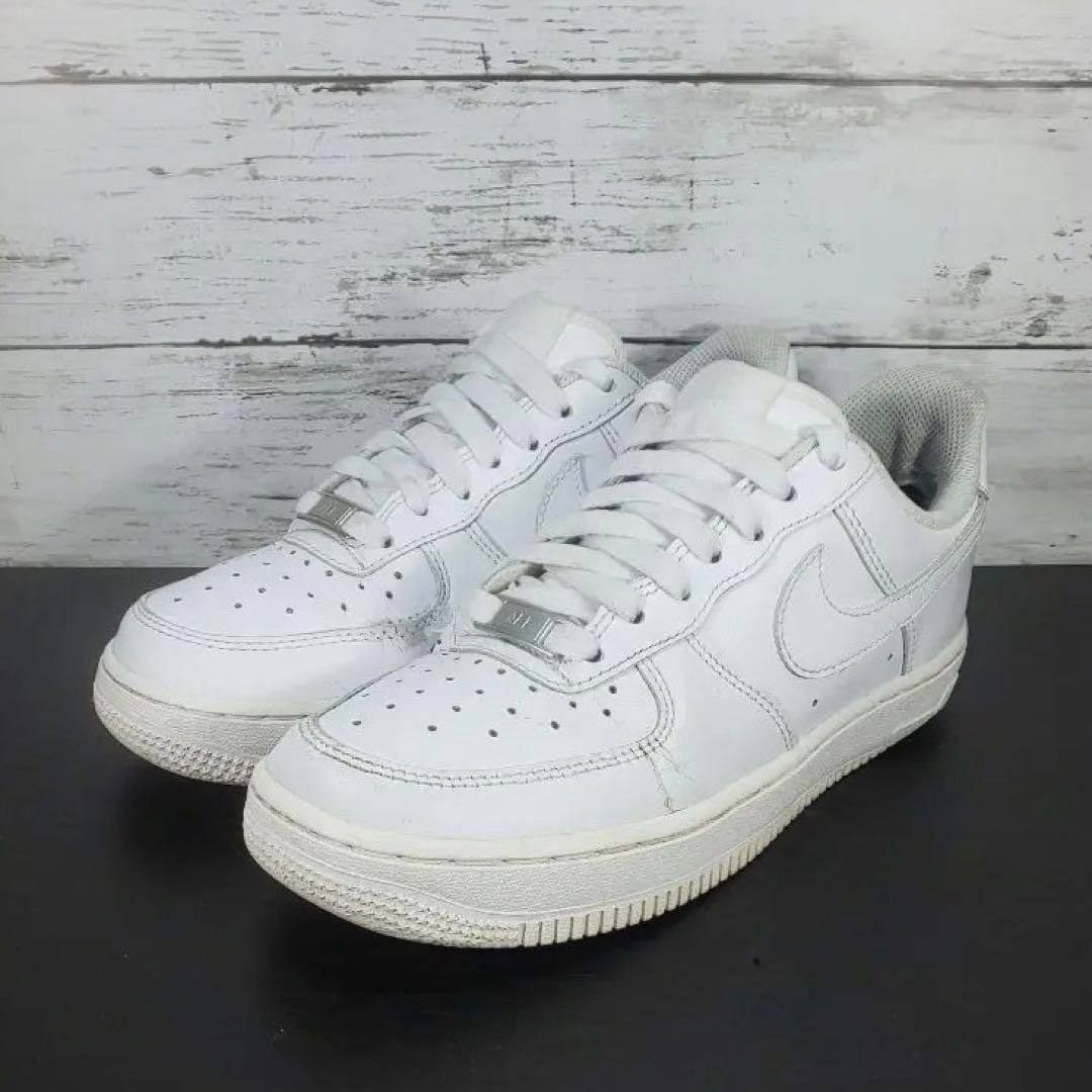 NIKE AIRFORCE 1 '07 エアフォース 1 ホワイト 白 22.5cm スニーカー レディス DD8959-100 L01309