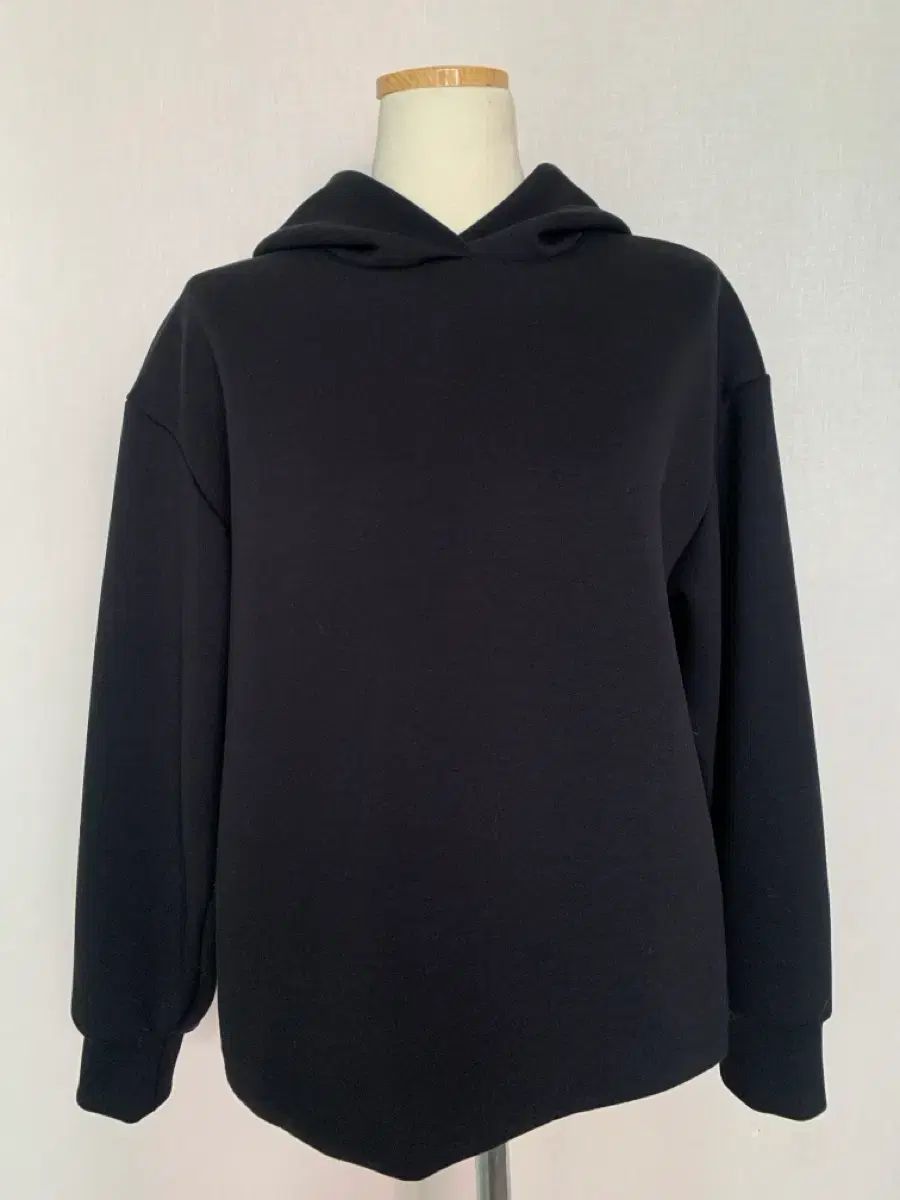 UNIQLO U ユニクロ ウィメンズ ブラック フーデッドTシャツ M 新品