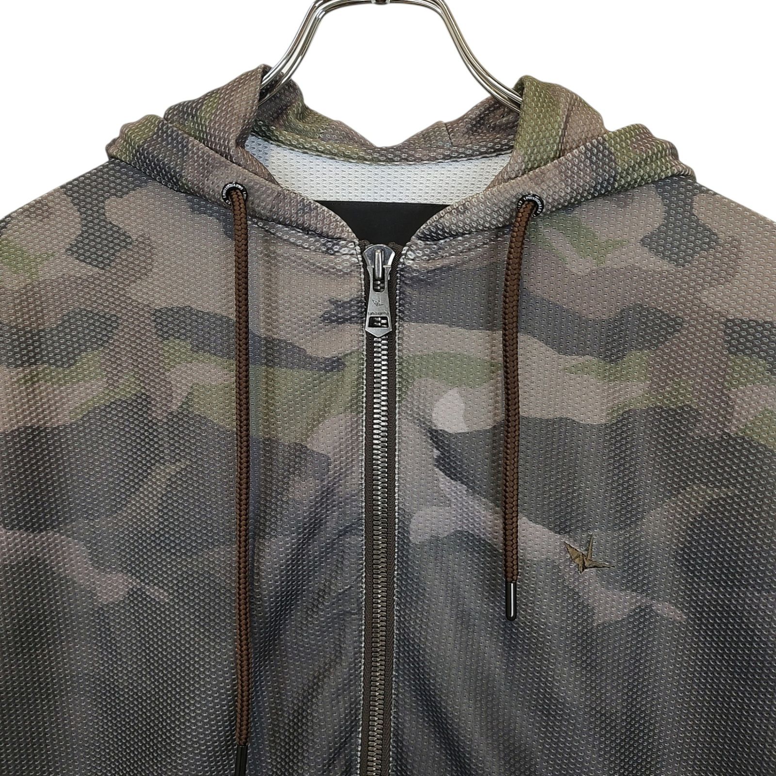 1PIU1UGUALE3 SPORT ウノピゥウノウグァーレトレ スポーツ ZIP UP CAMO 