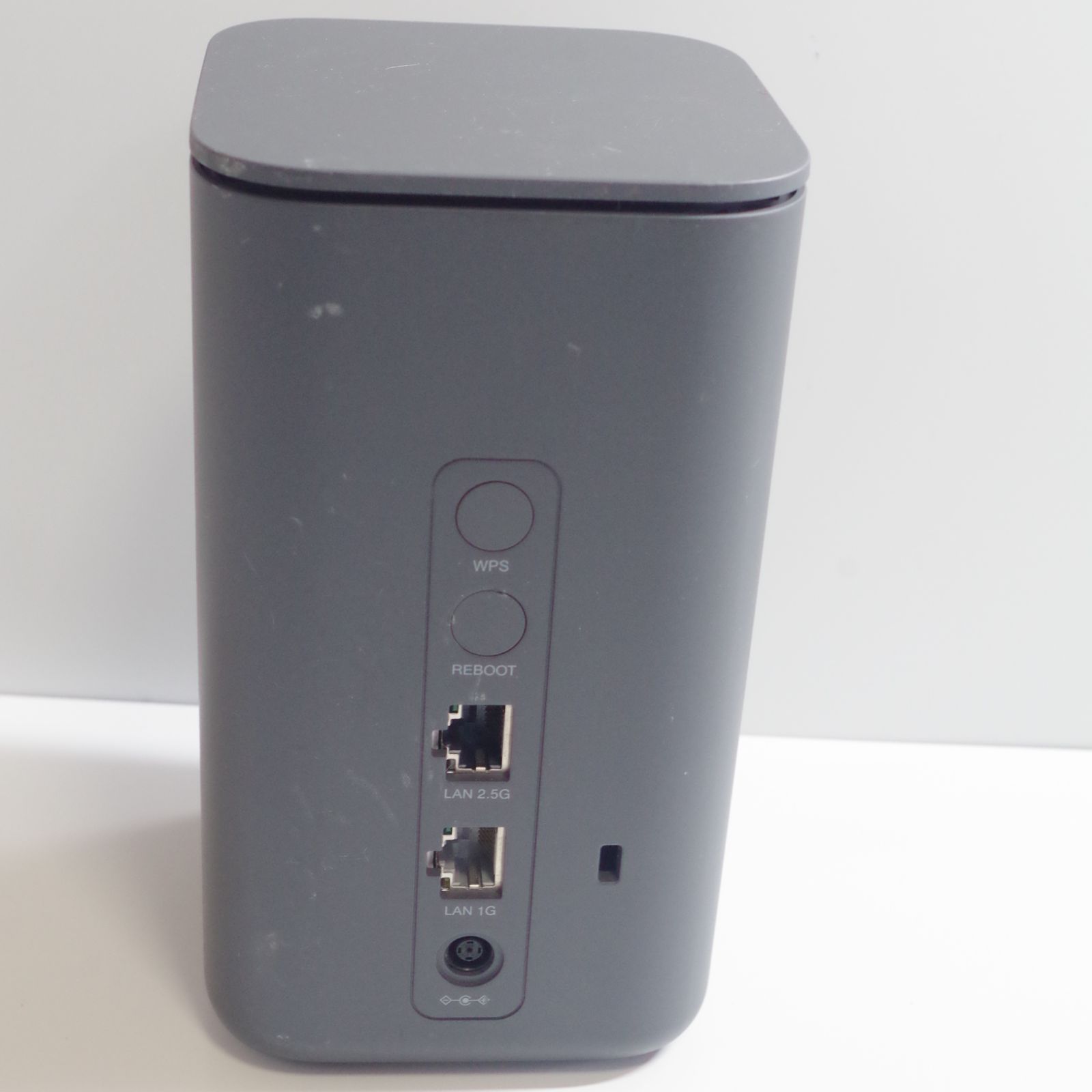 docomo HR02 home 5G ルーター Wi-Fi A6384 中古 - メルカリ