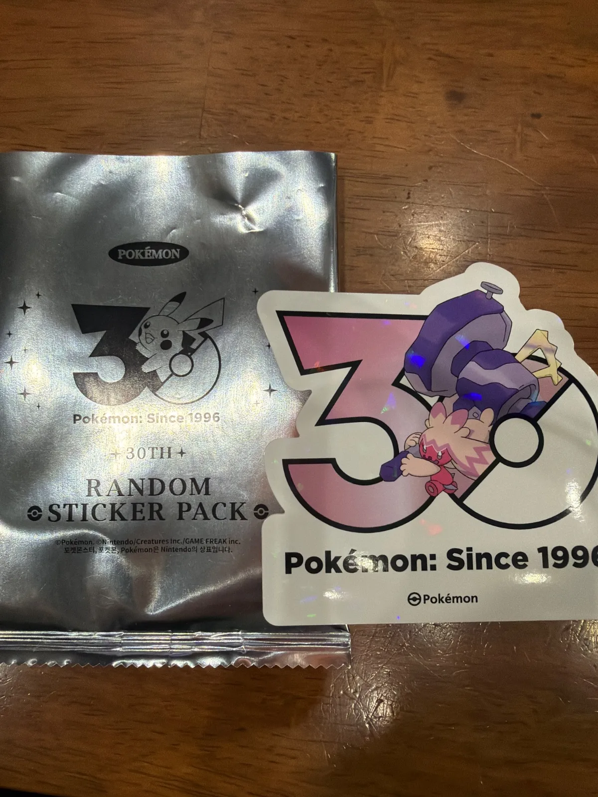 正規品確認著作権マークあり 現地売切【韓国限定】ポケモン 30周年記念