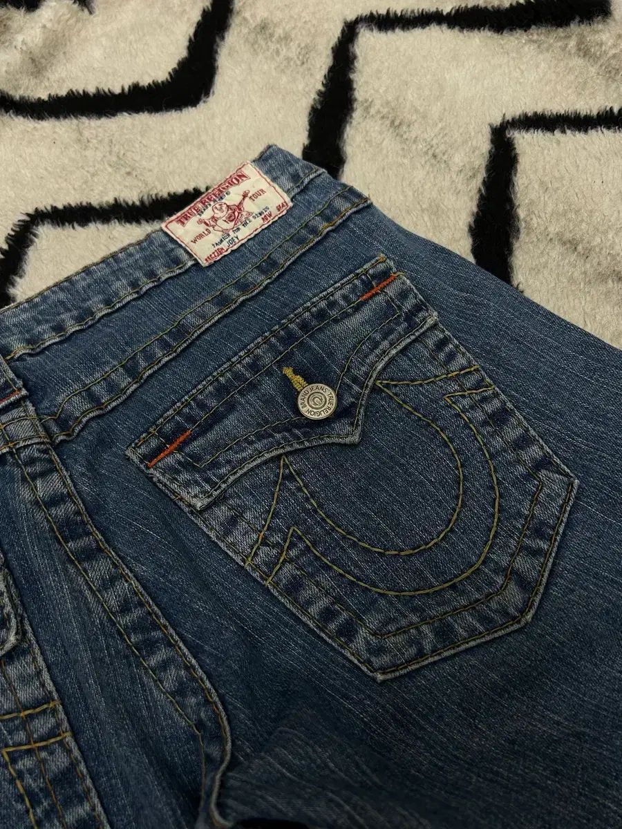 実寸32 トゥルーレリジョン Billlie ブーツカット