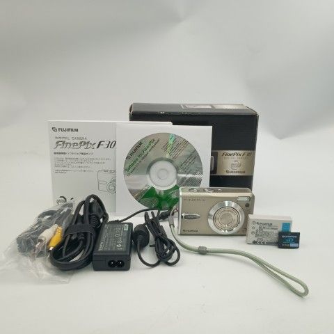 FUJIFILM FINEPIX F30 コンパクトデジタルカメラ - メルカリ