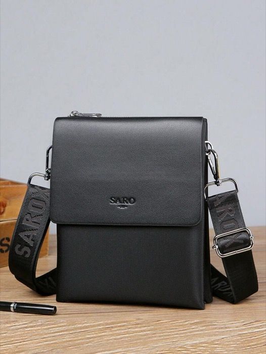 バッグ メンズ ショルダーパック 1個 ファッショナブルな新作メンズショルダーバッグ、クロスボディバッグ、軽量スタイリッシュな黒のアウトドアメッセンジャーバッグ、複数のポケット