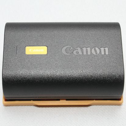 ✨ほぼ未使用✨❤️純正品 Canon キャノン バッテリーパック LP-E6NH❤️✨紛失でお困りの方へ✨旅行やイベント時に予備としても大変便利✨