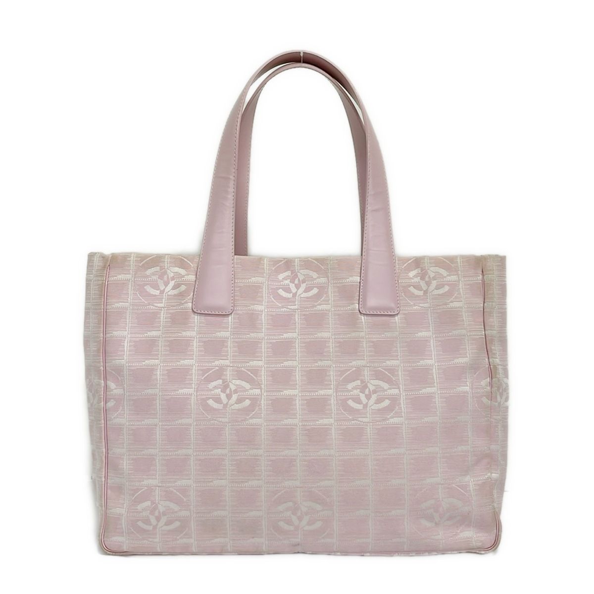 シャネルCHANELのニュートラベルライン　トートMM　値下げ交渉可能 CHANEL(シャネル) トートバッグ ニュートラベルライントートMM