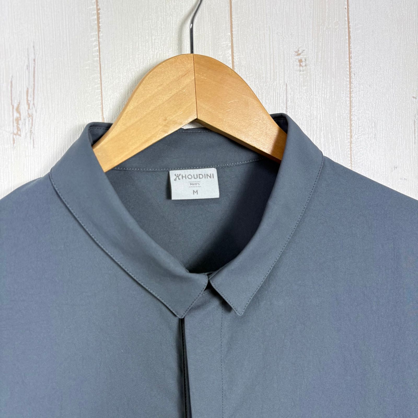 ✉️Men's M グレー系 Houdini ( フーディニ ) メンズ コスモ シャツ