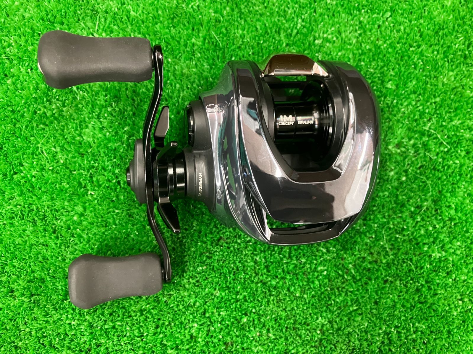 豊中店 ダイワ 25IMZ TW 100XH-C - メルカリ