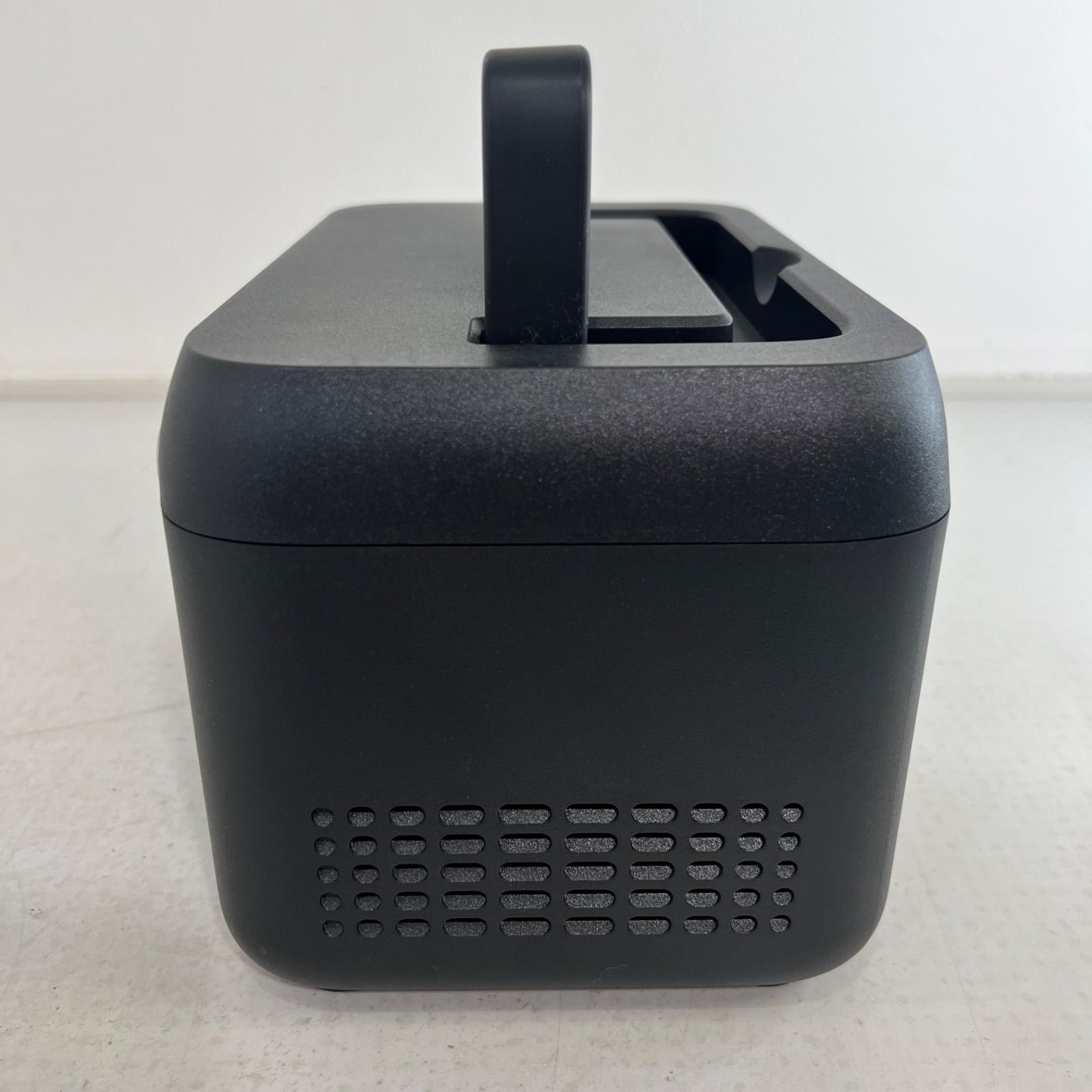 動作確認済】ELECOM ポータブル電源 200P (容量 205Wh / AC出力 300W 