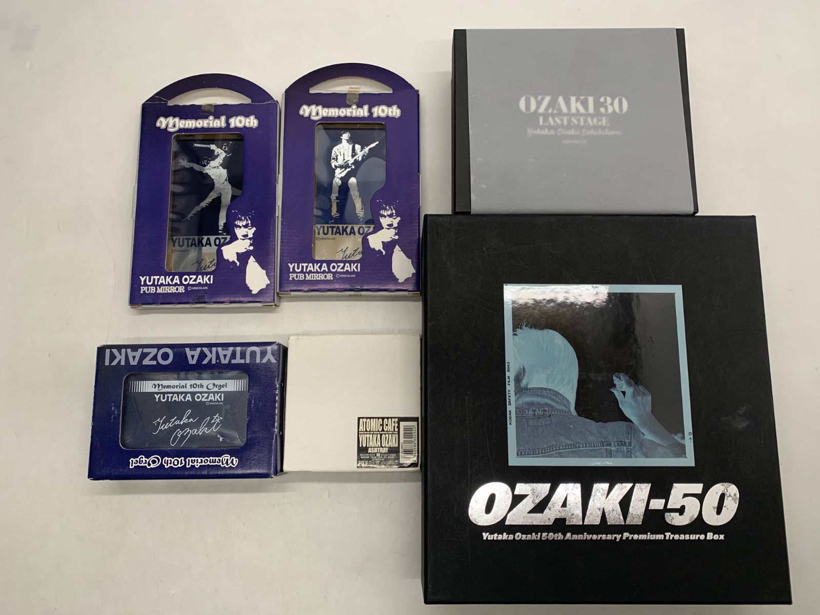 中古 尾崎豊 10・30・50th グッズセット