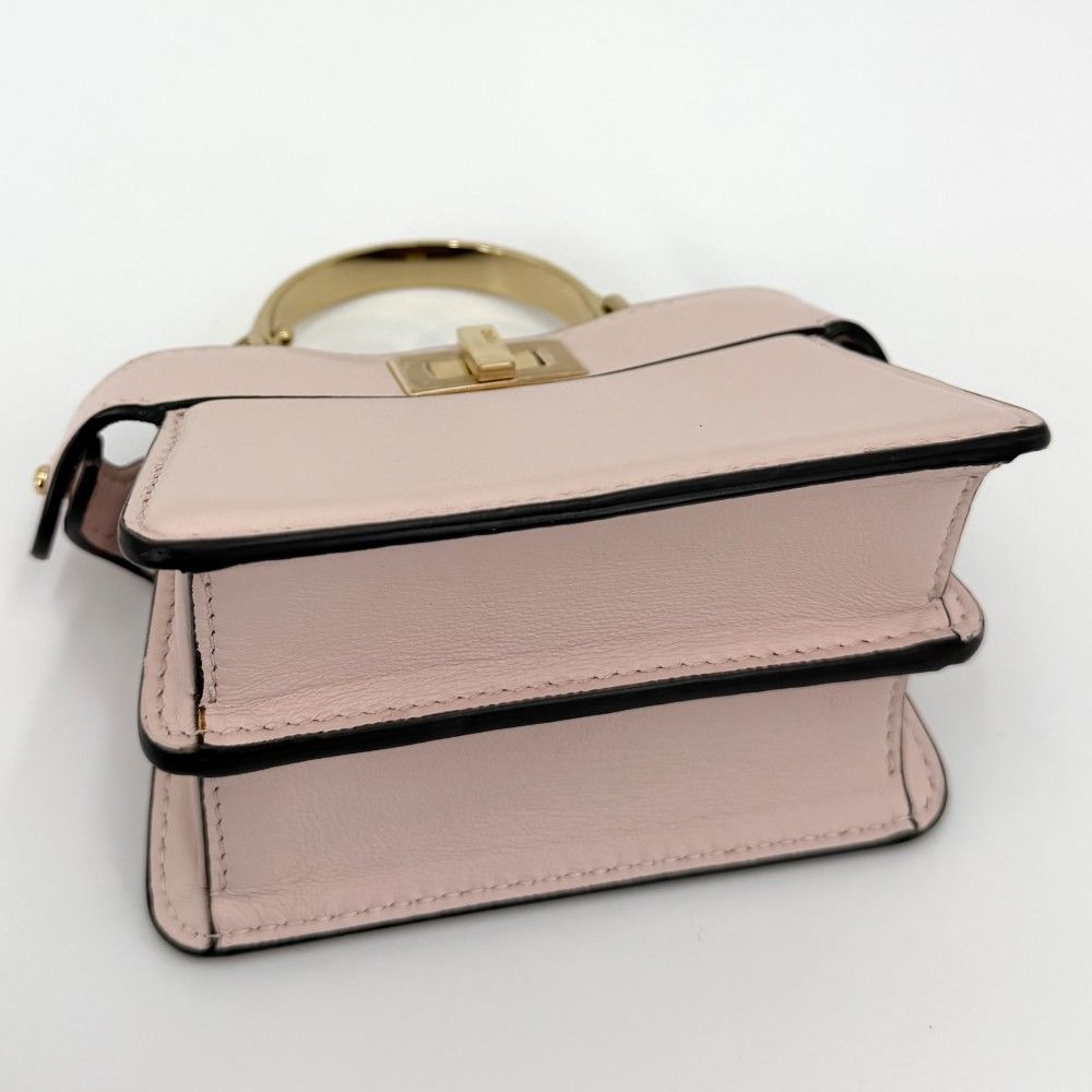 フェンディ ミニピーカブー ゴールドエディション　2WAY ハンド ショルダー FENDI（フェンディ） ピーカブー ミニ ゴールド エディション 2WAY