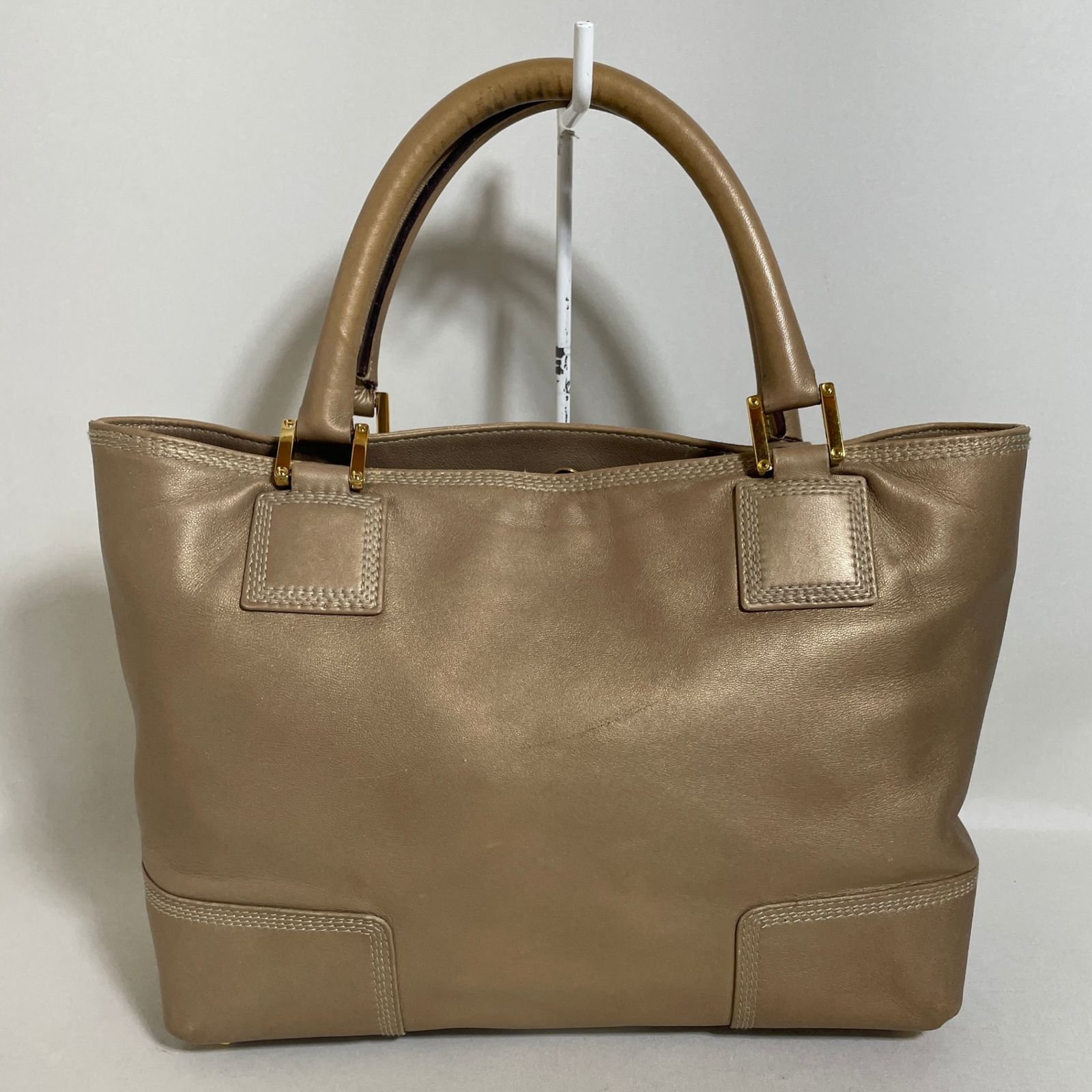2604-188｜ロエベ ハンドバッグ レザー シャンパンゴールド アナグラム 