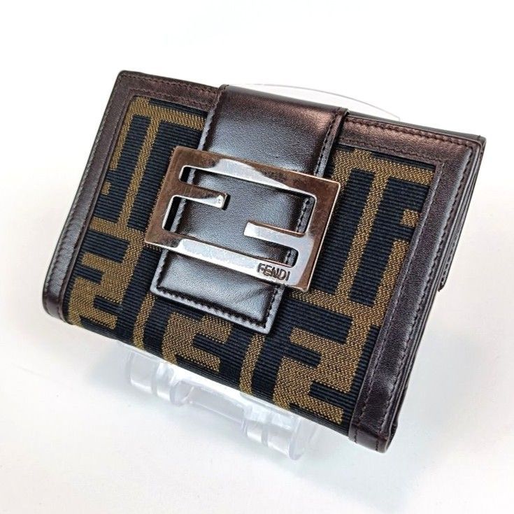 良品 FENDI フェンディ 二つ折り財布 ズッカ柄 ブラウン系 Wホック イタリア製 メンズ レディース レザー キャンバス ブランド 中古