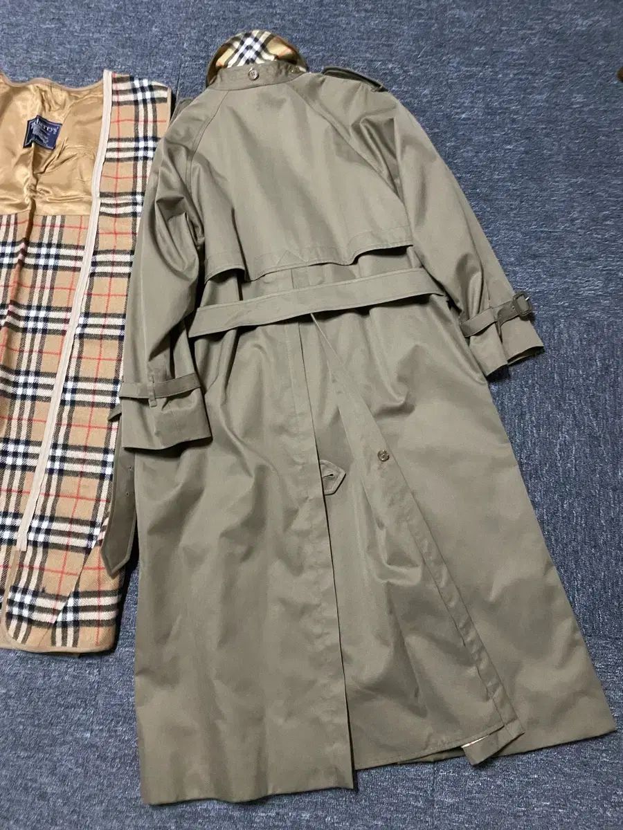 在庫整理 BURBERRY シグネチャー ノヴァチェック ベルト付き ロング丈 Single トレンチコート