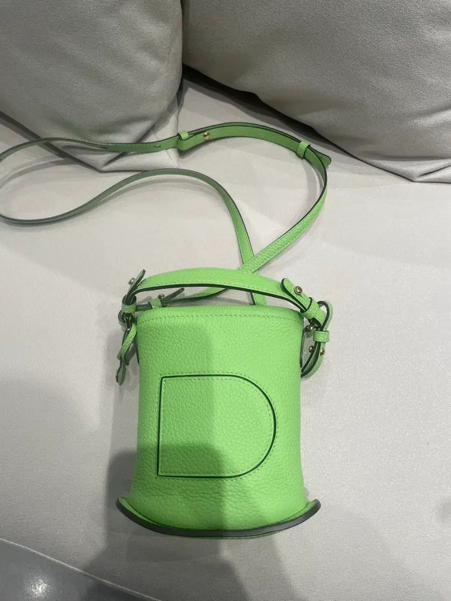 Delvaux（デルヴォー） ピン トゥー トイ （新品）