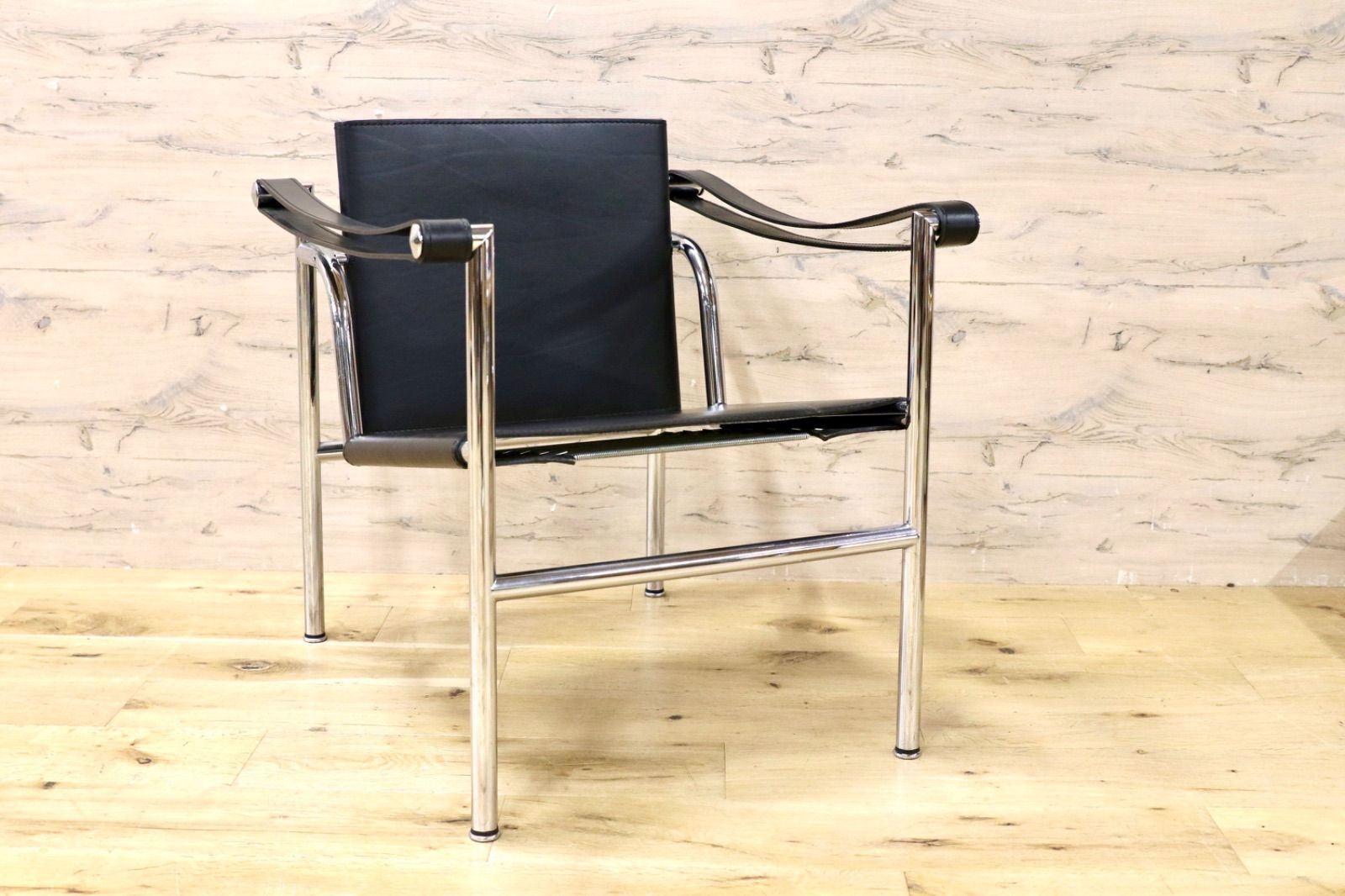 GMJH70A○Cassina / カッシーナ LC1 スリングチェア ル・コルビュジエ シャルロット・ペリアン 本革 名作 定価約75万 展示品