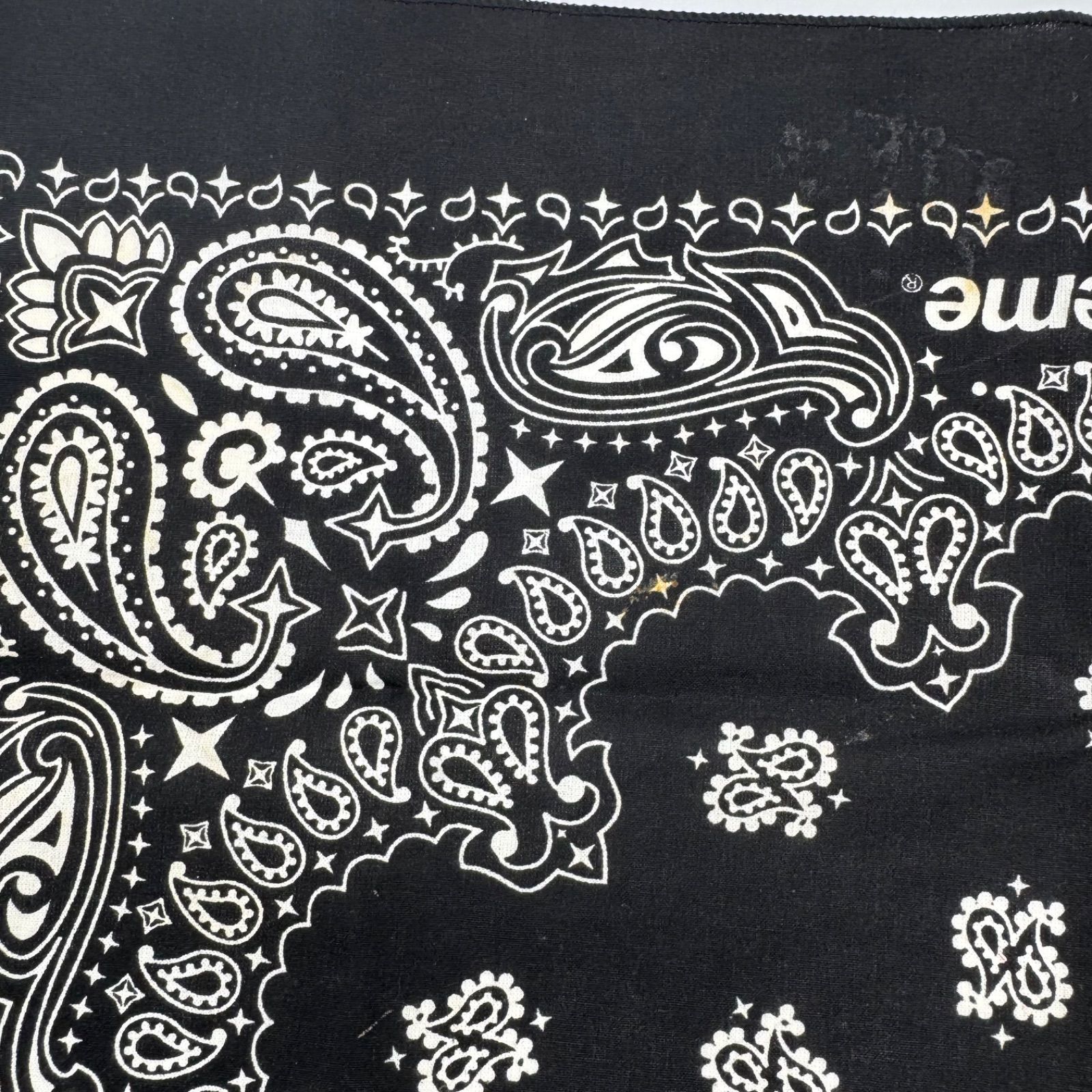 Supreme Hav-A-Hank Bandanas ブラック シュプリーム - メルカリ