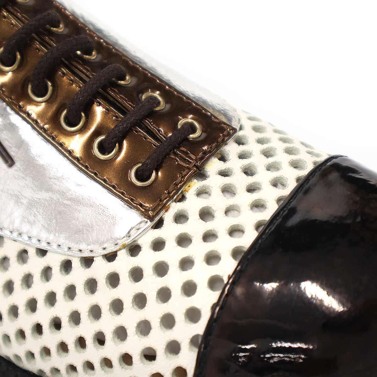 CHANEL シャネル パンチングパテントレザー レースアップシューズ 