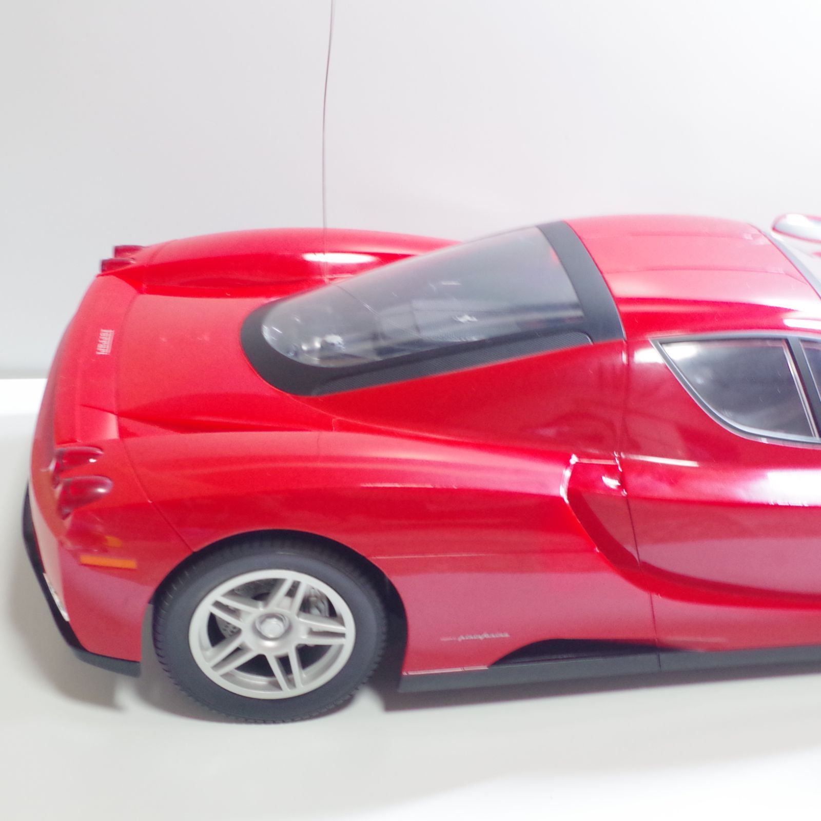 T1173 フェラーリ エンツォ 1/7スケール 大型ラジコン Ferrari Enzo