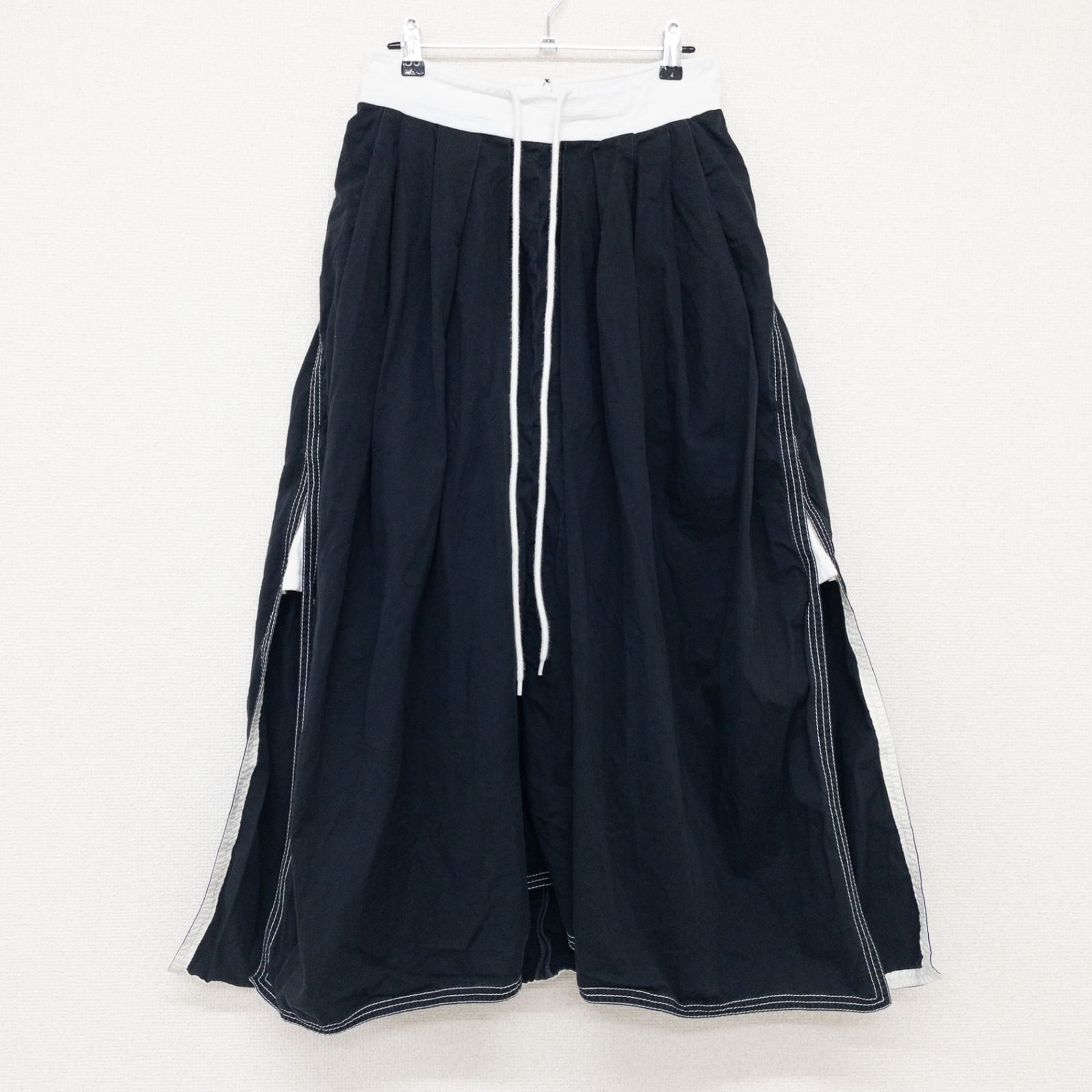 Chloe クロエ フレアスカート スリット ドローコード スポーティー コットン ブラック スロバキア製 レディース 34 b01372