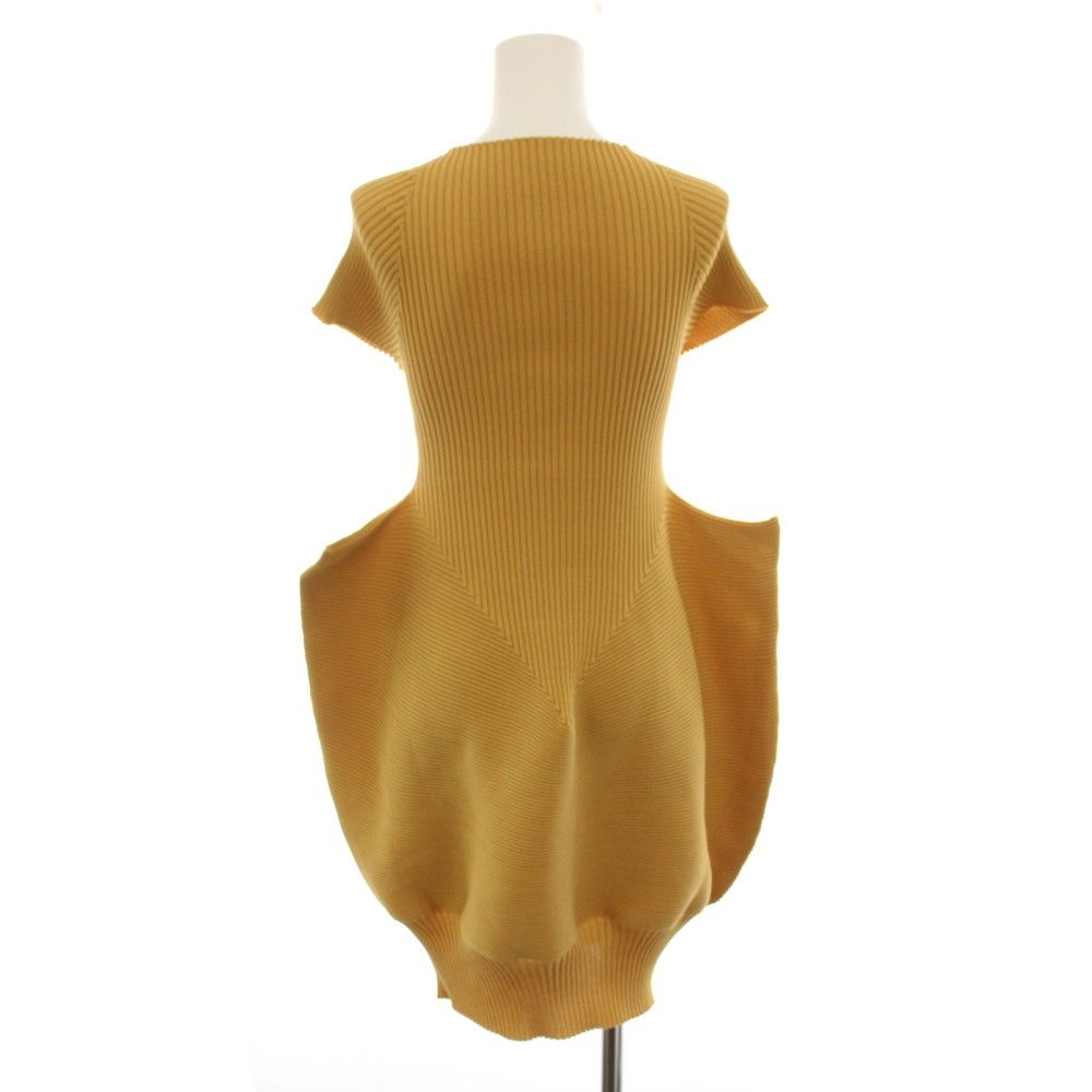 ISSEY MIYAKE イッセイミヤケ 23AW IM33KN289 EXUBERANCE TOP  リブ ニット 変形 カットソー オフホワイト系 2【中古】 ISSEY MIYAKE - ISSEY MIYAKE イッセイミヤケ 23AW IM33KN289