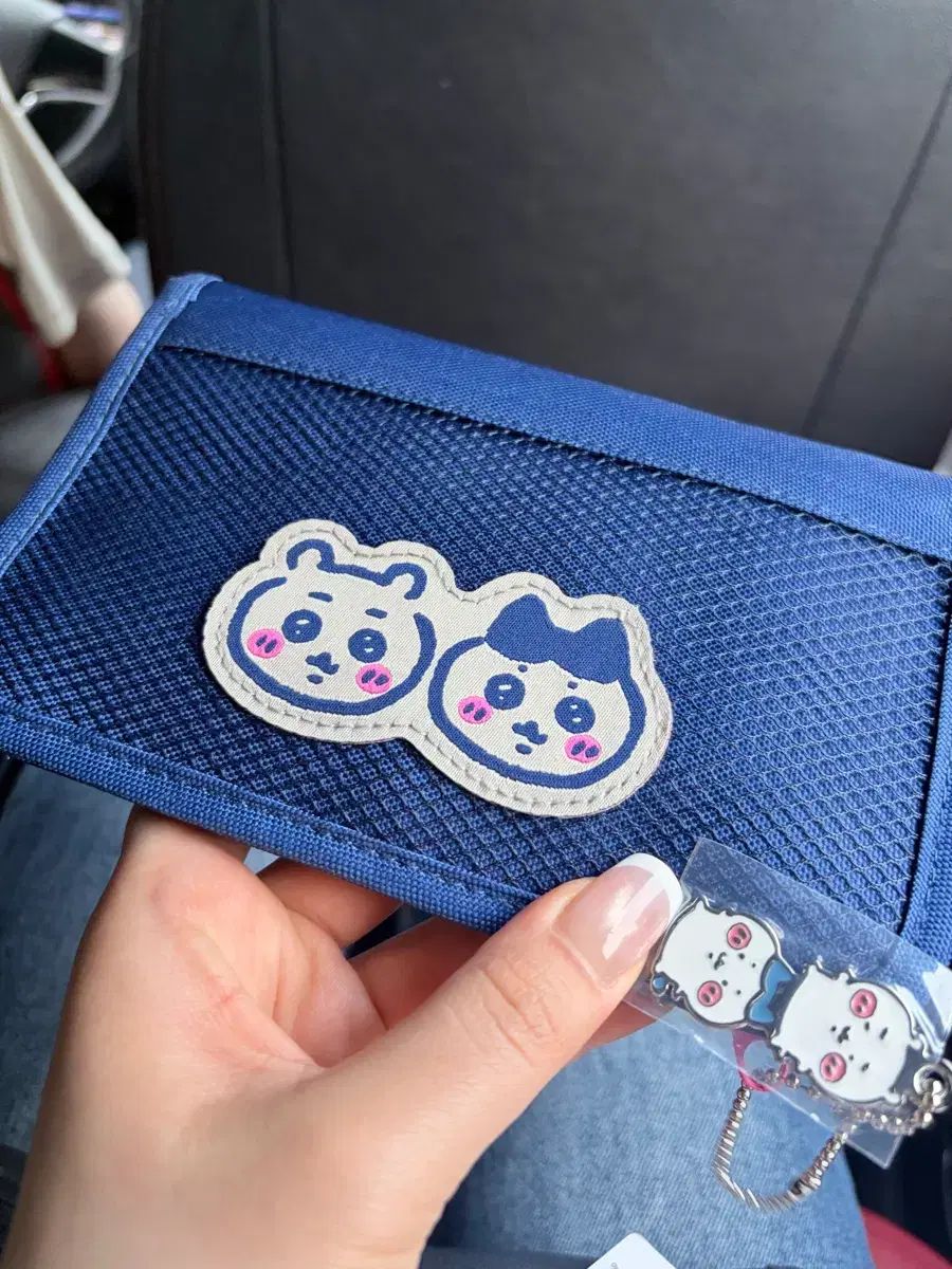 hhjj様 ちいかわ パスポートケース ネイビー