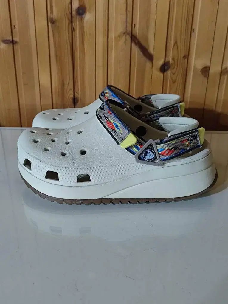 240mm Crocs クロックス ハイカー イカット クロッグ サンダル