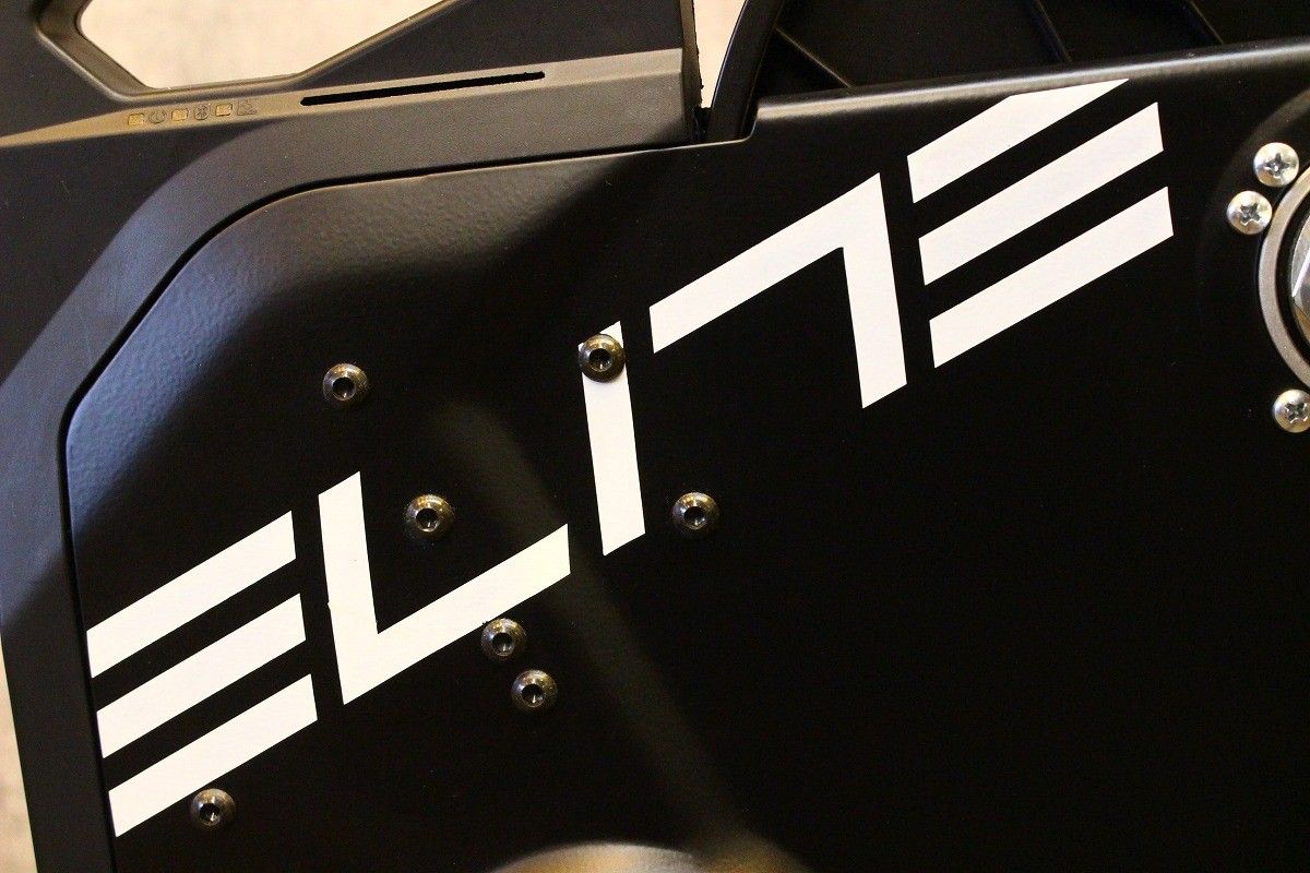 ELITE Suito-T スマートローラー