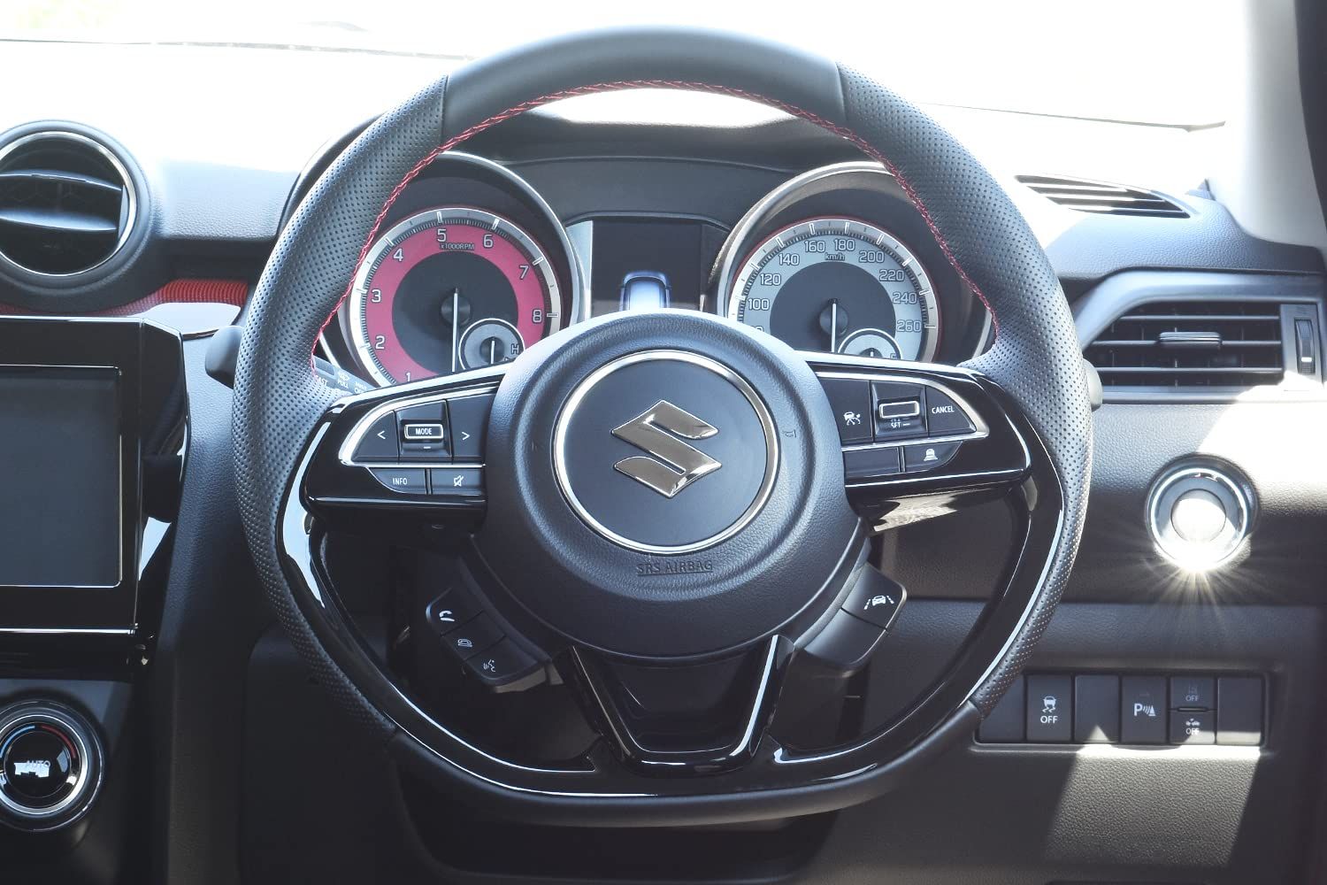 SecondStage スズキ スイフトスポーツ ZC33S スイフト ステアリングパネル ピアノブラック S034BLK SecondStage スズキ スイフトスポーツ ZC33S スイフト ステアリングパネル ピアノブラック S034BLK