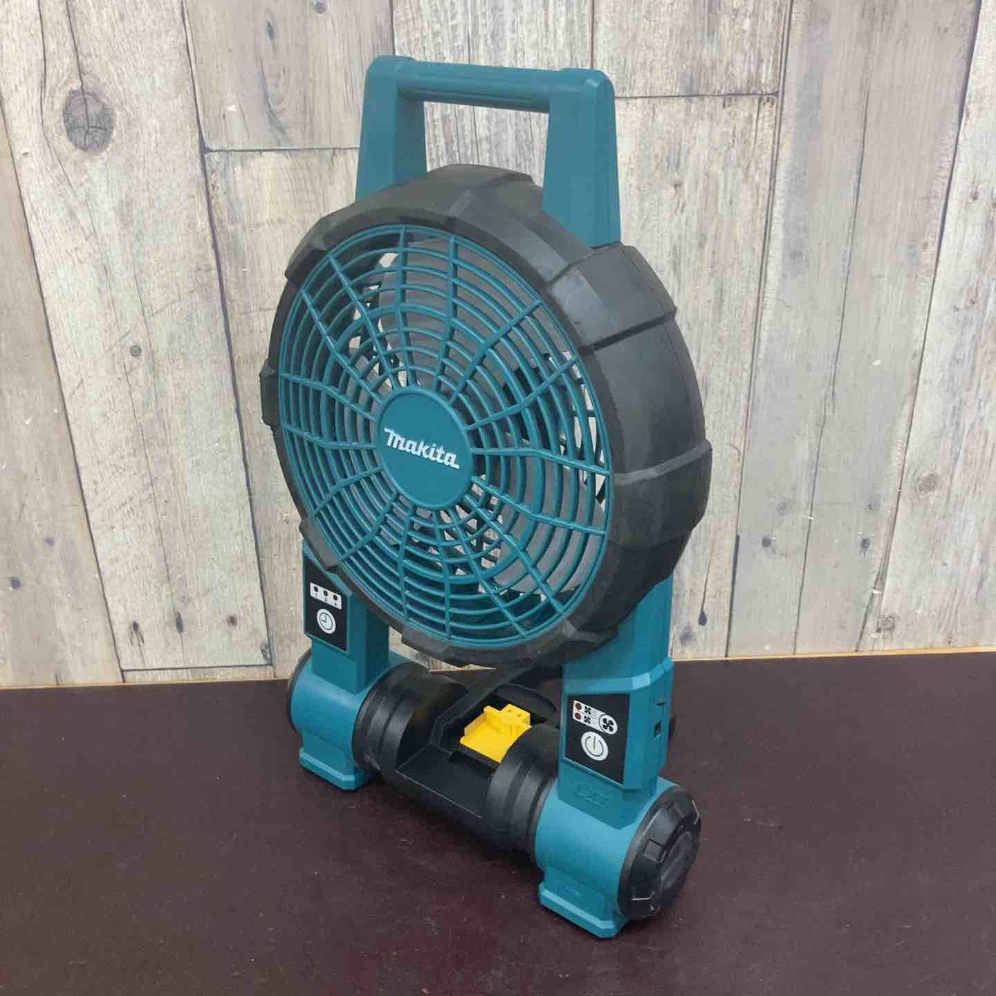 【中古品】 マキタ(makita) コードレスファン CF201DZ 【東大和店】