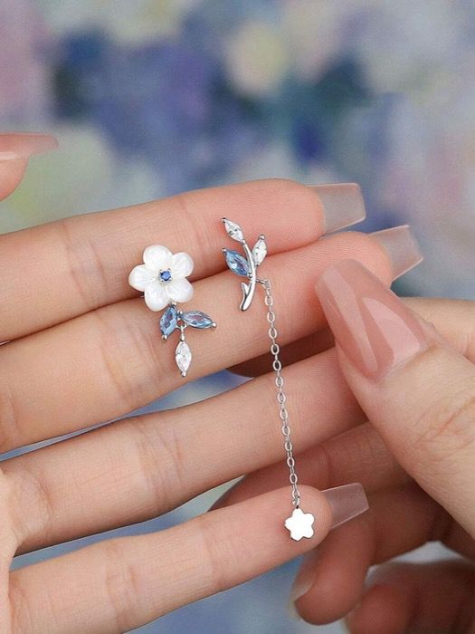 ジュエリー レディース イヤーアクセサリー 925スターリングシルバー 高級エレガントな貝殻フラワー非対称タッセル ブルーキュービックジルコニアスタッドピアス 1ペア、女性の日常着用、友情ジュエリーギフトに適してい