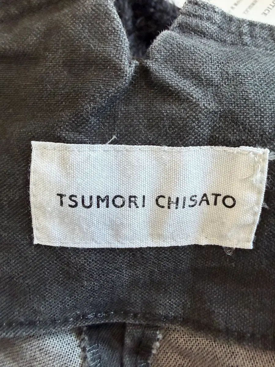 ツモリ チサト ボタン フライ ショーツ