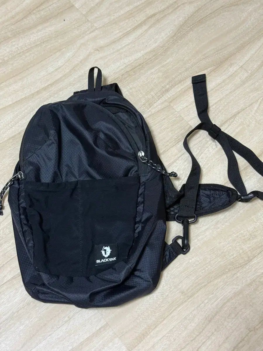 BLACK YAK ブラックヤク 新 バッグ