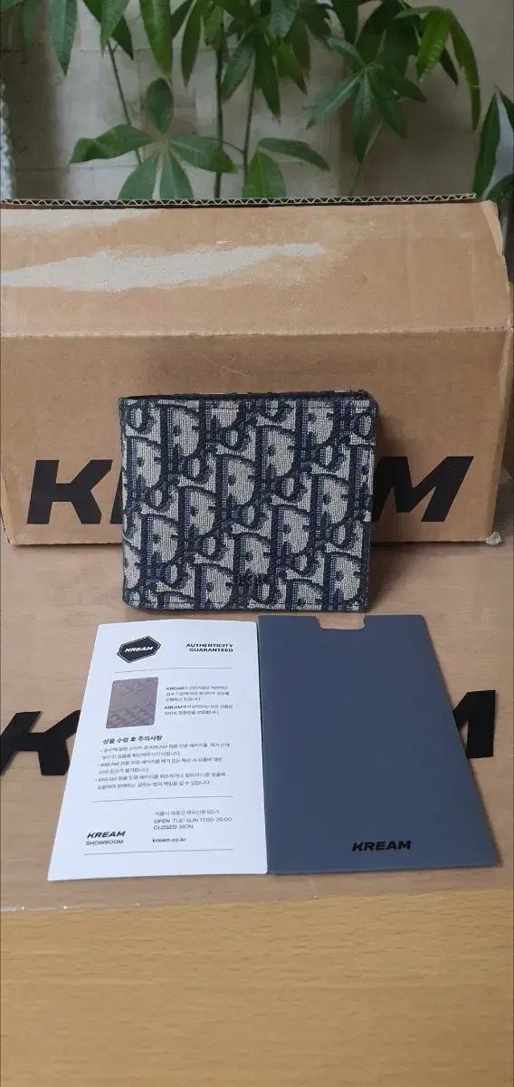 ディオール オブリーク 二つ折り財布/財布 正規品 S級 (鑑定O) ディオール オブリーク 二つ折り財布/財布 正規品 S級 (鑑定O)