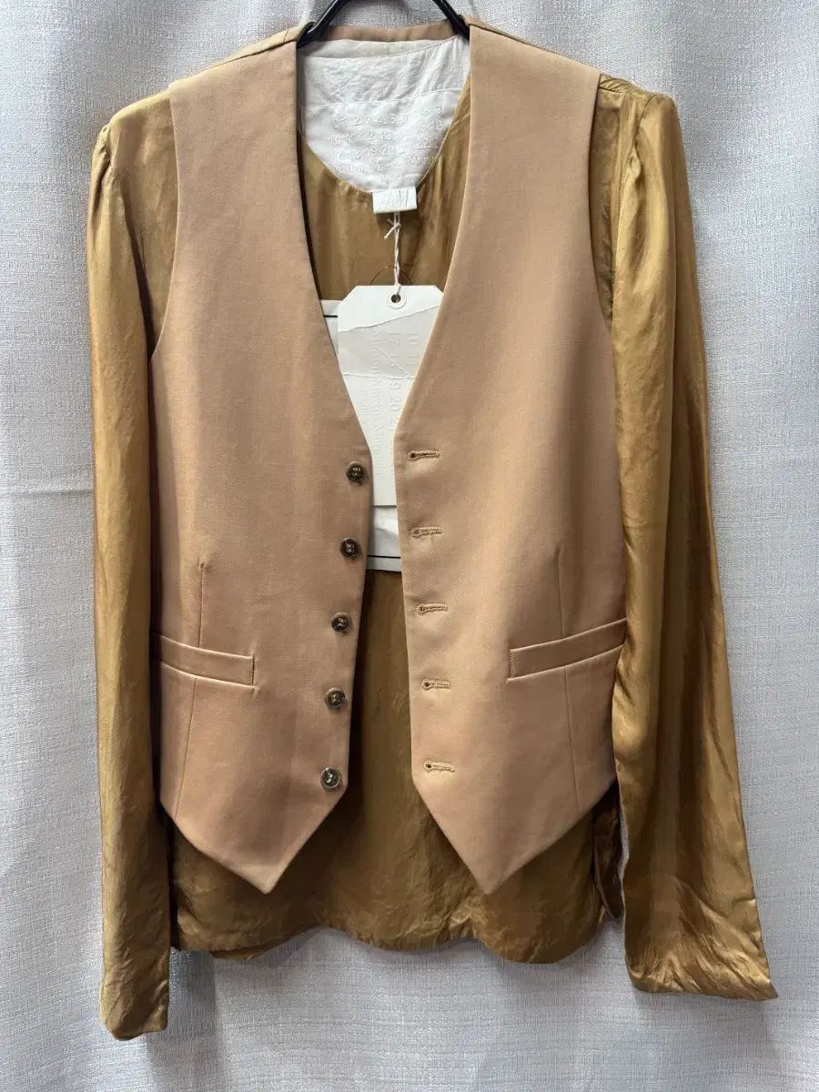 新品) メゾンマルジェラ x H&M ベスト/ブラウス セットアップ XS (XS S)
