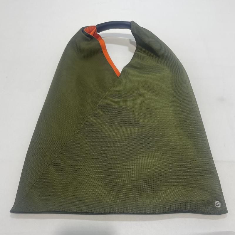 【中古】MAISON MARGIELA MM6 ハンドバッグ カーキ S54WD0043-P4810/H8777[19][240019531845]