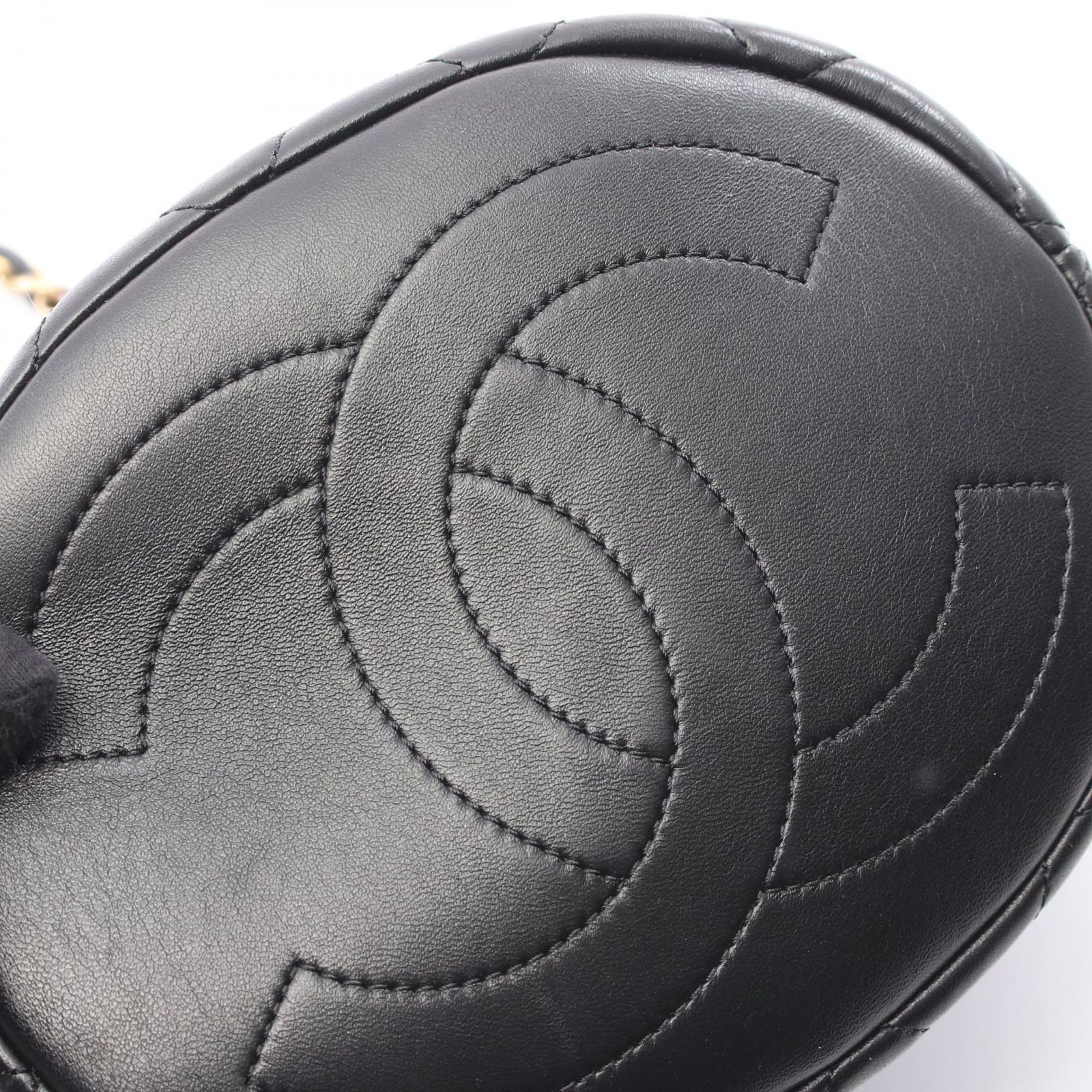 CHANEL バケットバッグ　ドローストリングバッグ　ショルダーバッグ CHANEL シャネル マトラッセ ドローストリング バケットバッグ 2WAY