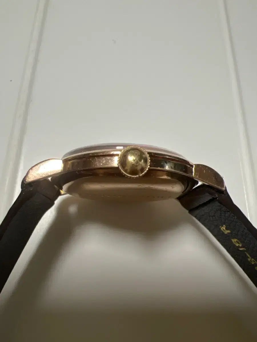ワイラー 14K無垢ローズゴールドウォッチ ワイラー 14K無垢ローズゴールドウォッチ