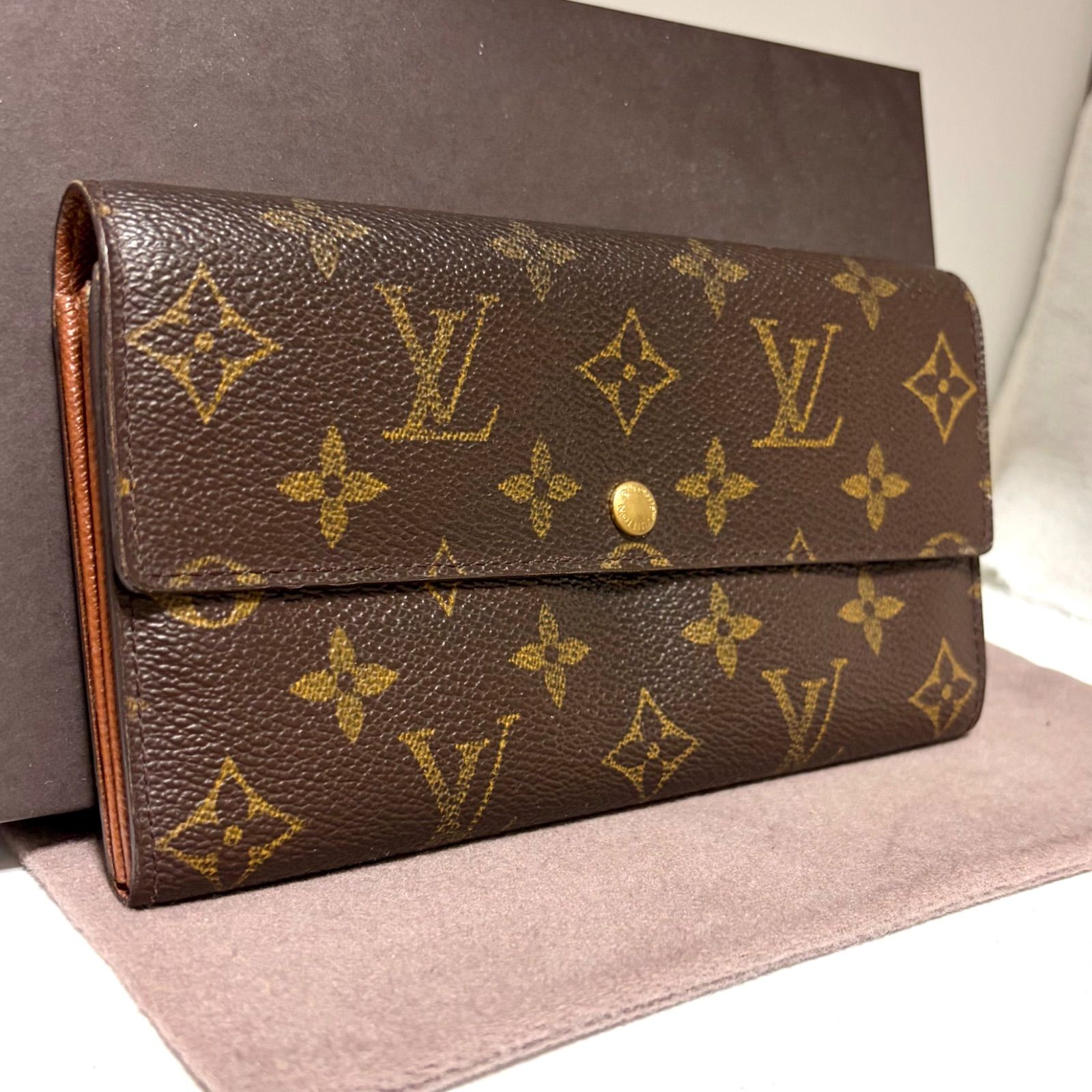 c86 ポルトモネ クレディ　ポルトフォイユ サラ　旧型　Louis Vuitton ルイ ヴィトン 　2つ 折り　二つ折り　フラップ ボタン 式　長 財布　ウォレット　モノグラム