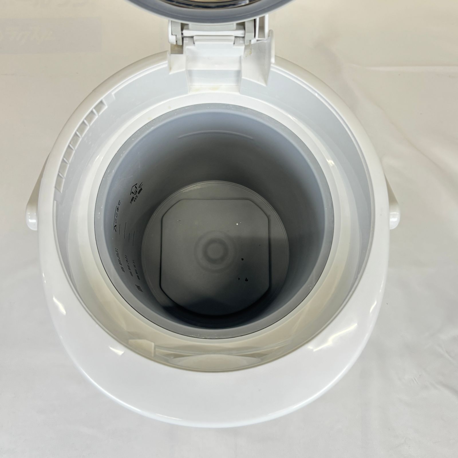 象印 スチーム式加湿器 ホワイト EE-RM50-WA - メルカリ