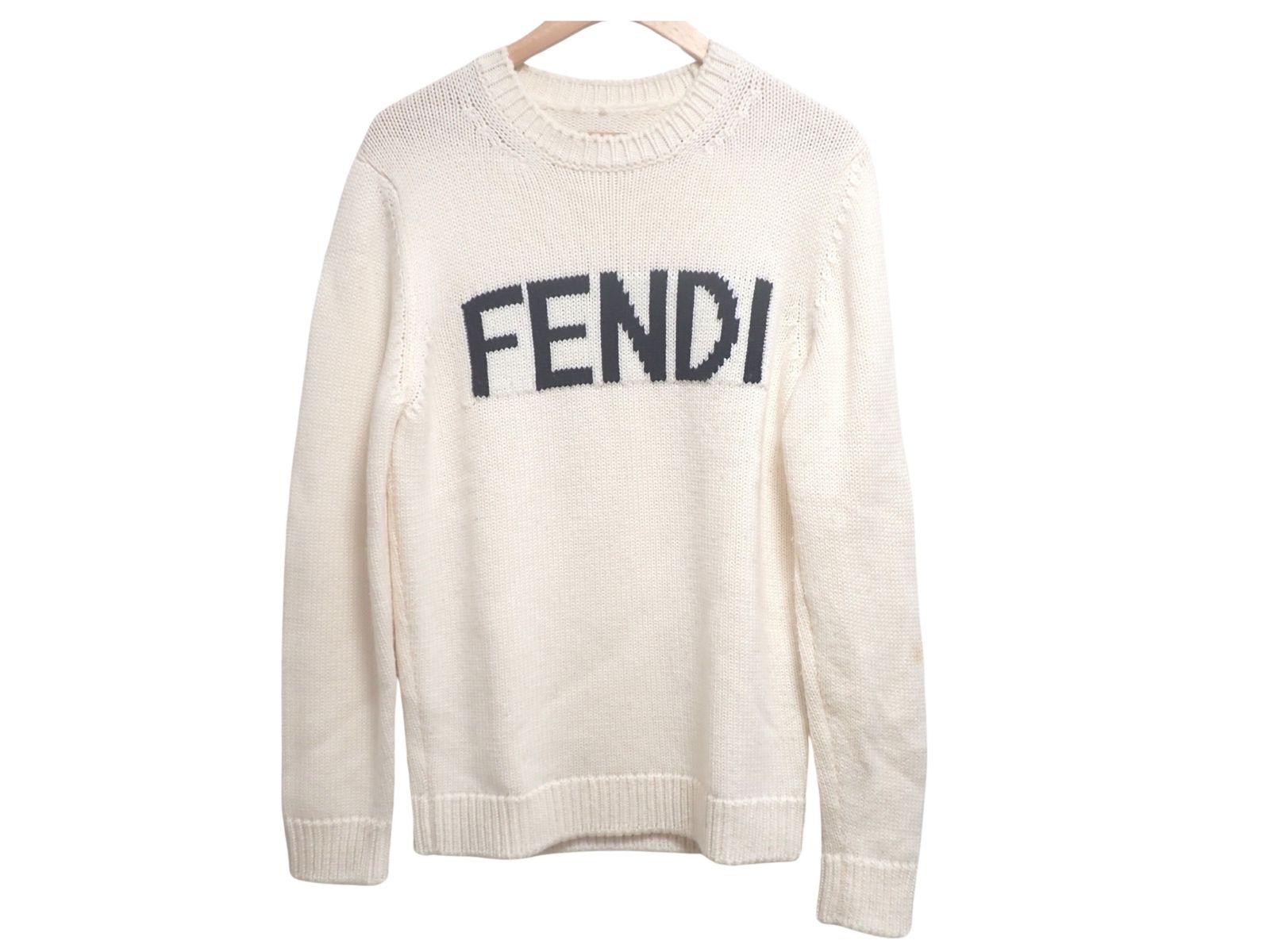 FENDI フェンディ ロゴ ウール ニット ホワイト 表記50 L相当 - メルカリ