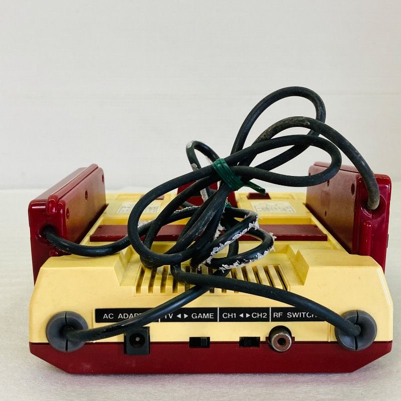 動作未確認】【箱付き】任天堂 ファミリーコンピュータ HVC-001