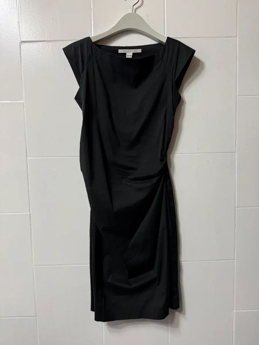 DVF ダイアン フォン ファステンバーグ ノースリーブ ONE PIECE