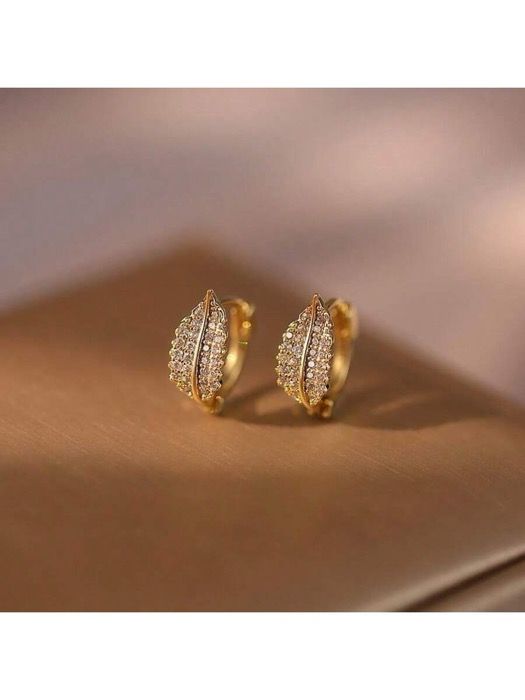 ジュエリー レディース イヤーアクセサリー 1ペア S925 純銀 金めっき フレンチ クラシックデザイン 葉っぱ形 女性用 スタッドピアス