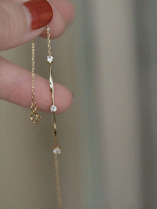 ジュエリー レディース ブレスレット スターリングシルバー製 腕輪 ツイスト加工 シンプル エレガント プレゼントにもおすすめ