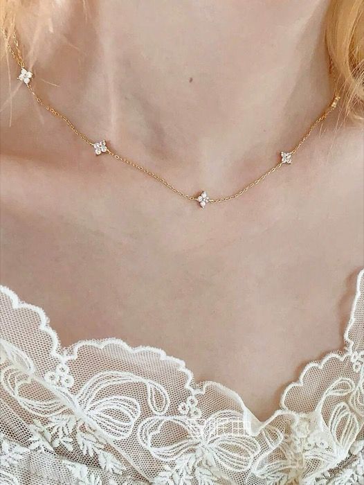 ジュエリー レディース ネックレス 1個 シンプルS925スターリングシルバー フラワー 天の川 ジルコニア ネックレス鎖骨チェーン レディース デイリー使い プレゼント ジュエリー レディース ネックレス 1個 シンプルS925スターリングシルバー フラワー 天の川 ジルコニア ネックレス鎖骨チェーン レディース デイリー使い プレゼント